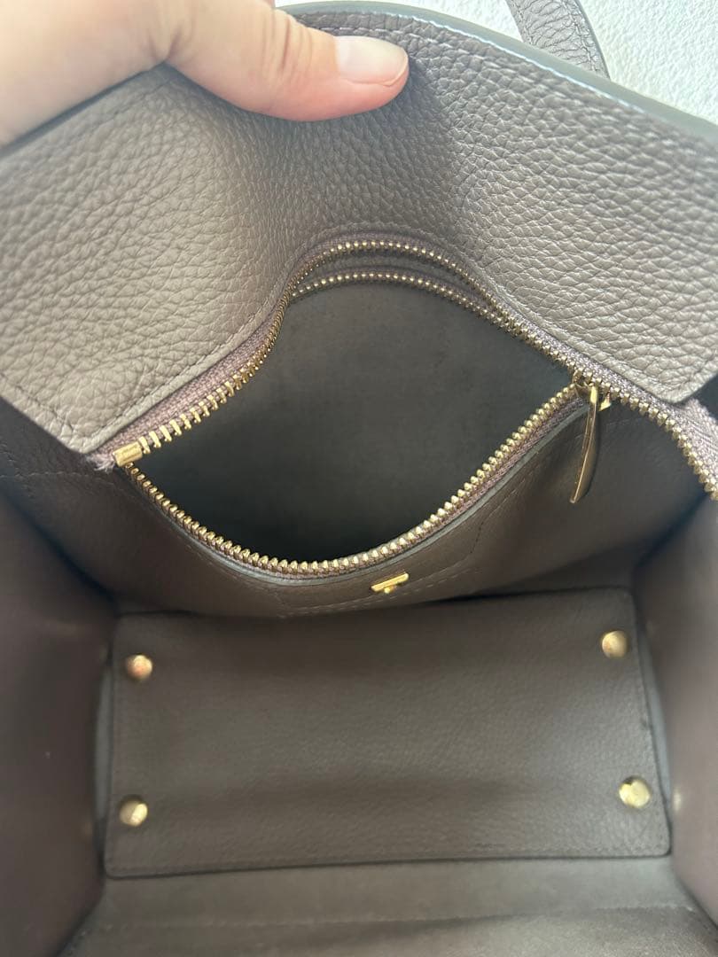 レ*ん様 サルヴァトーレフェラガモ　エイミー