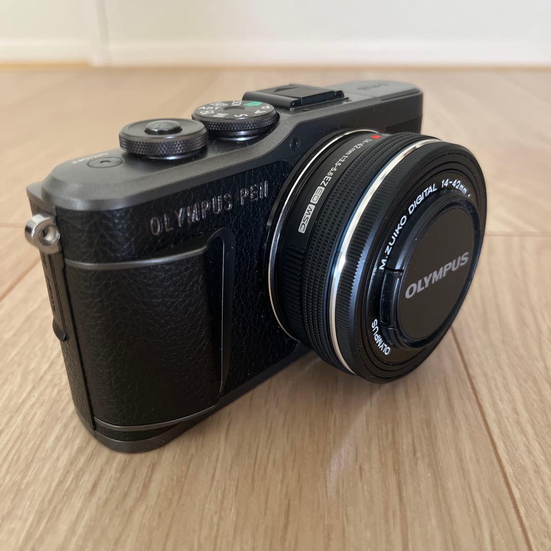 OLYMPUS ミラーレス一眼 PEN E-PL10 バンケーキズームレンズ付