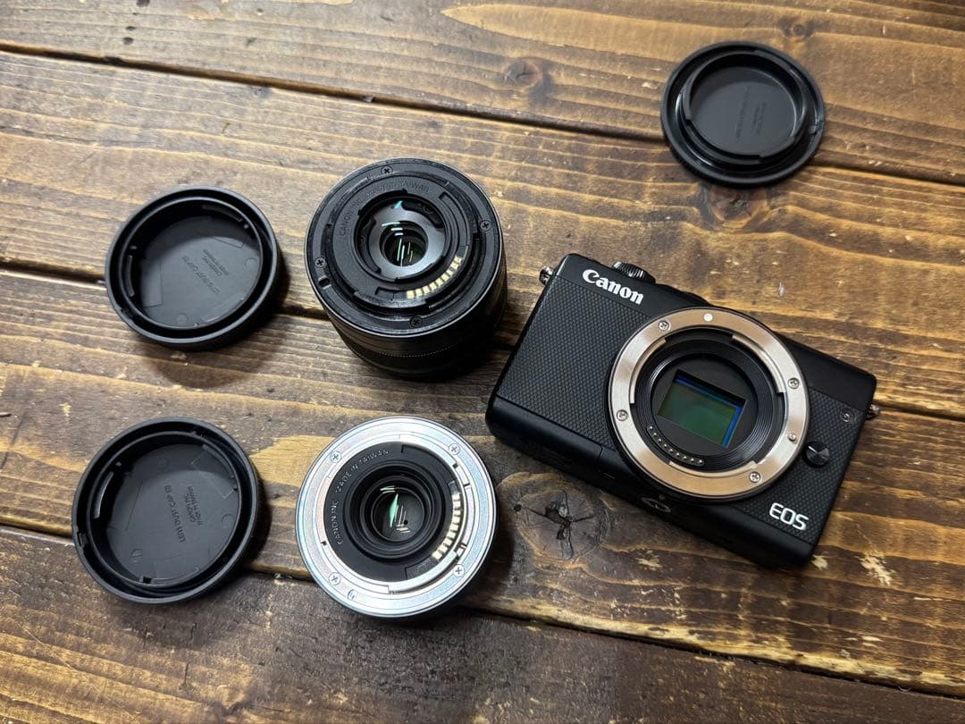 canon EOS M100 レンズキット 【ほぼ新品】