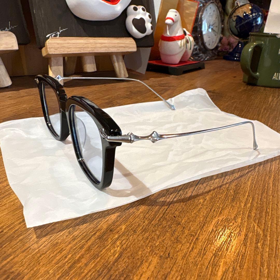 ジェントルモンスター　ブルーレンズ試着のみ即完売品です。