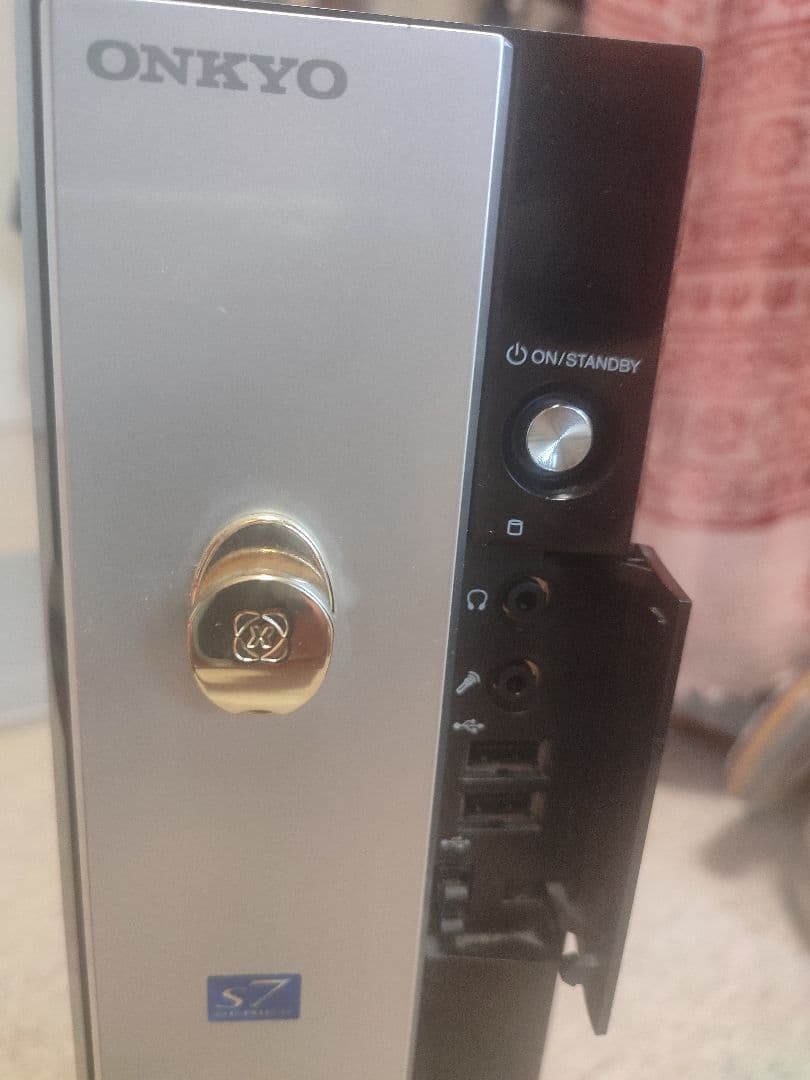 ONKYO　WindowSデスクトップパソコン　COREI７