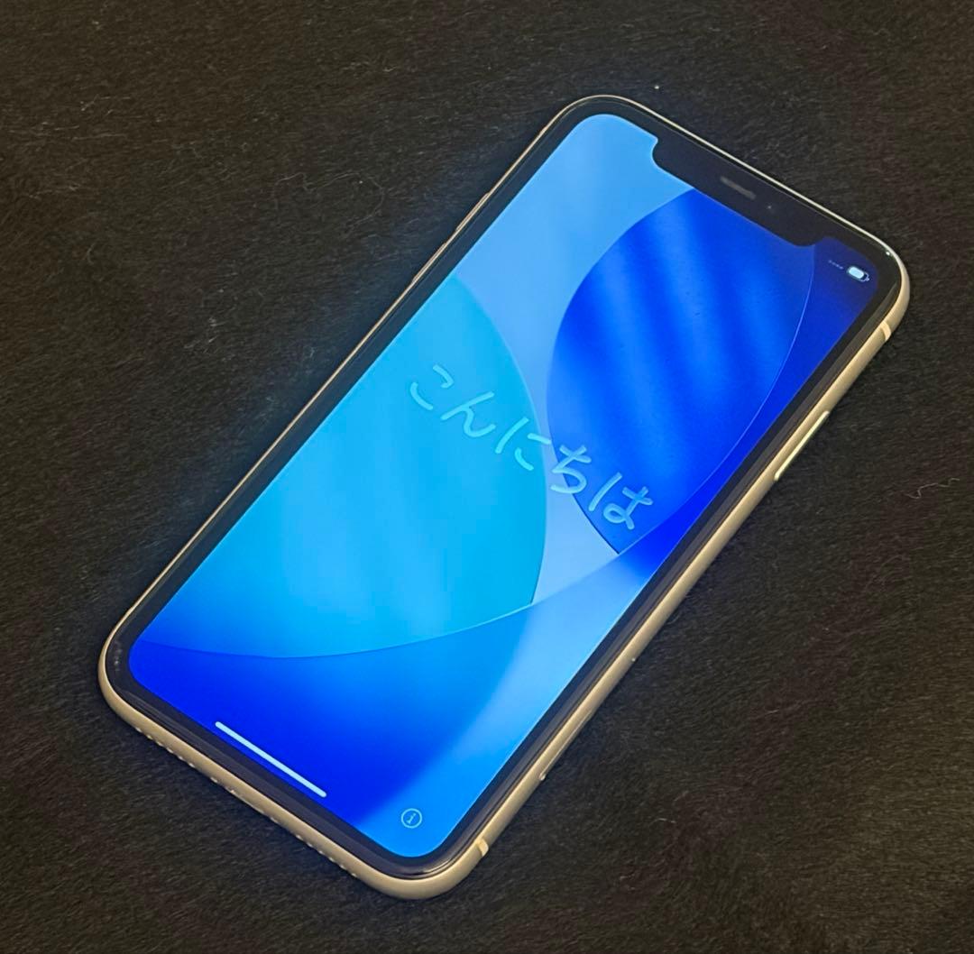 Apple iPhone 11 ホワイト　128GB