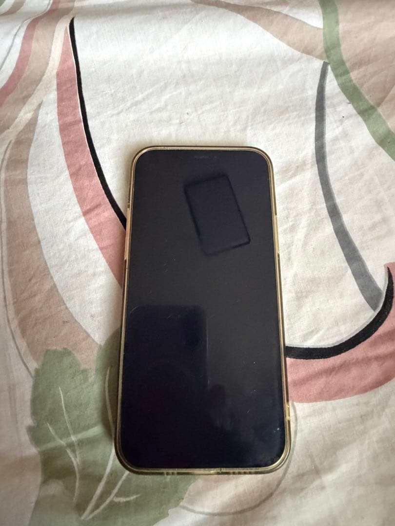 iPhone 12 64GB ブラック 本体