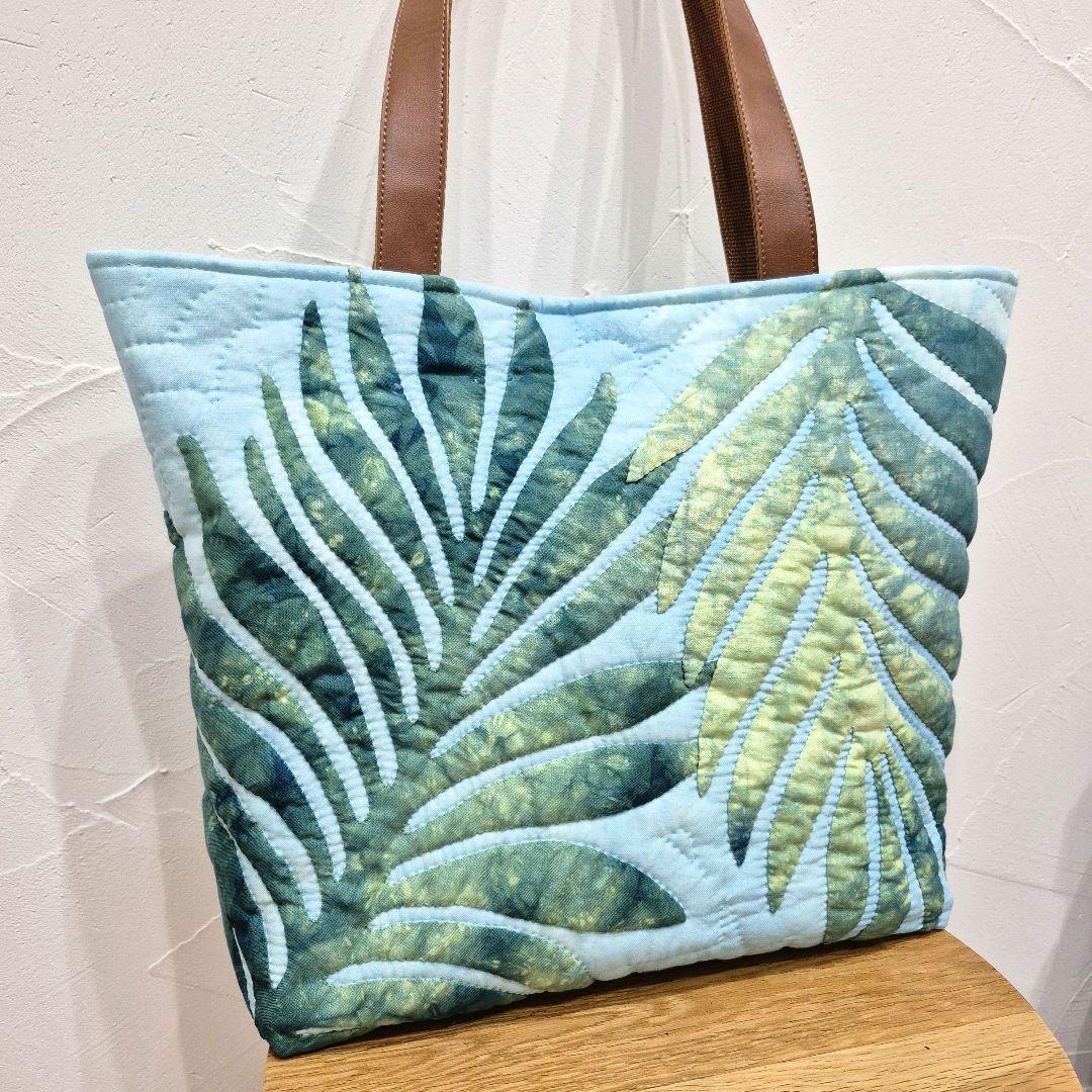 NO.226 本日限定Χmas価格！ハワイアンキルトトートバッグ ハンドメイド