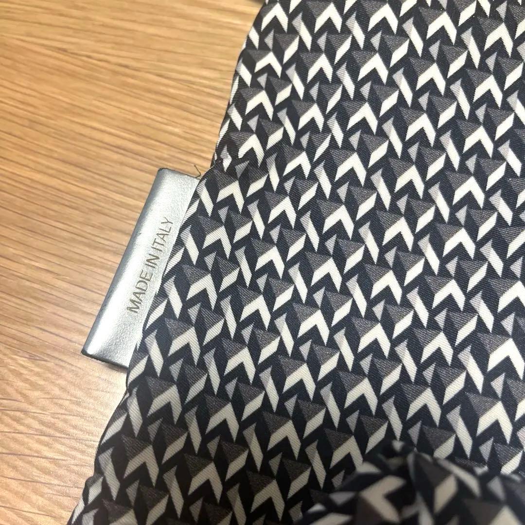 断捨離部様。ロベルタピエリ幾何学模様ビジネスバッグ イタリア製