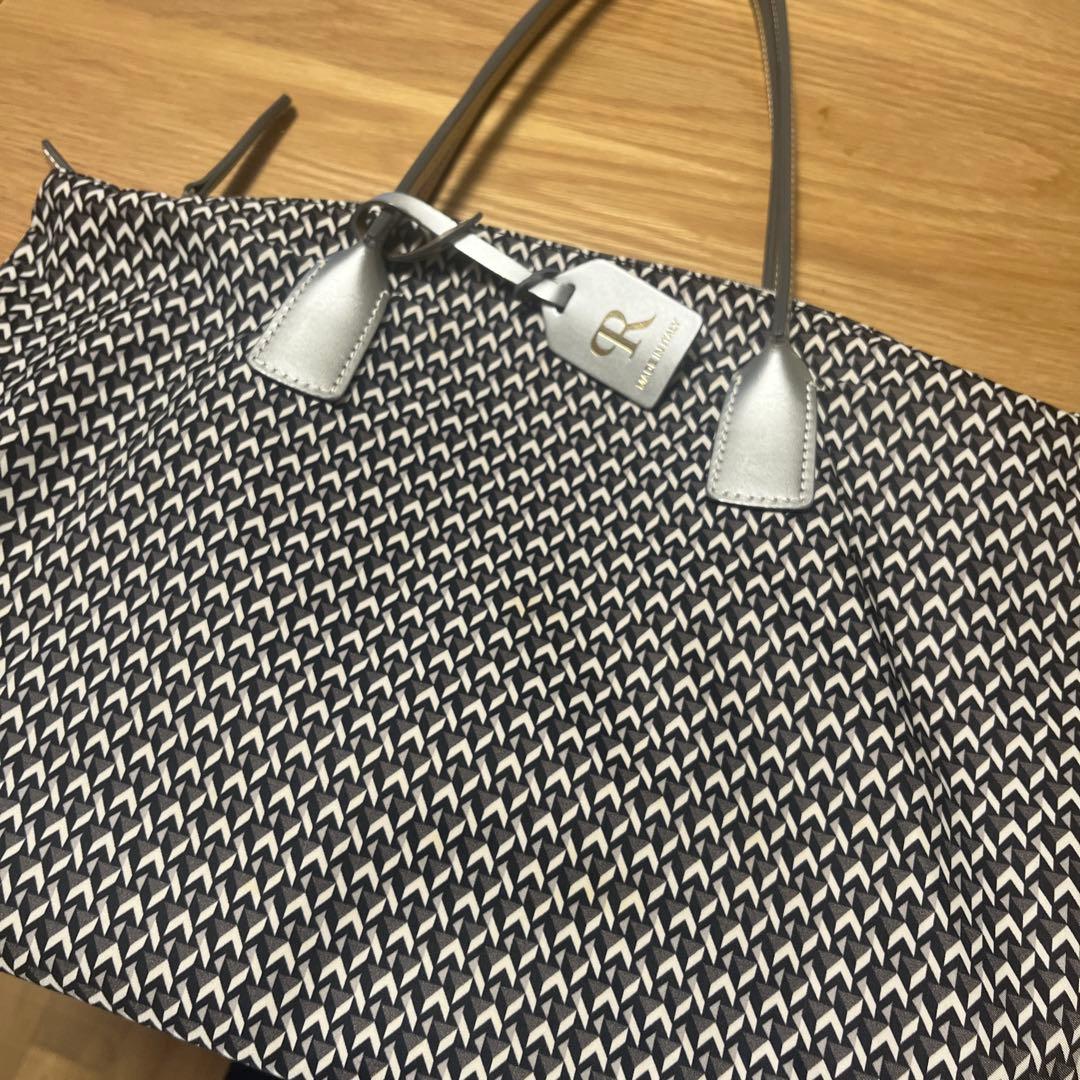 断捨離部様。ロベルタピエリ幾何学模様ビジネスバッグ イタリア製