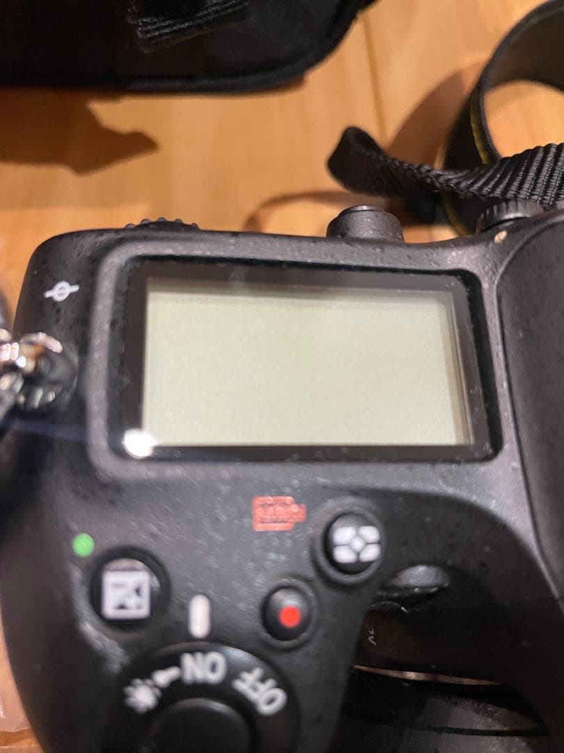 Nikon 一眼レフ　D7100★レンズ付き　一式セット売り