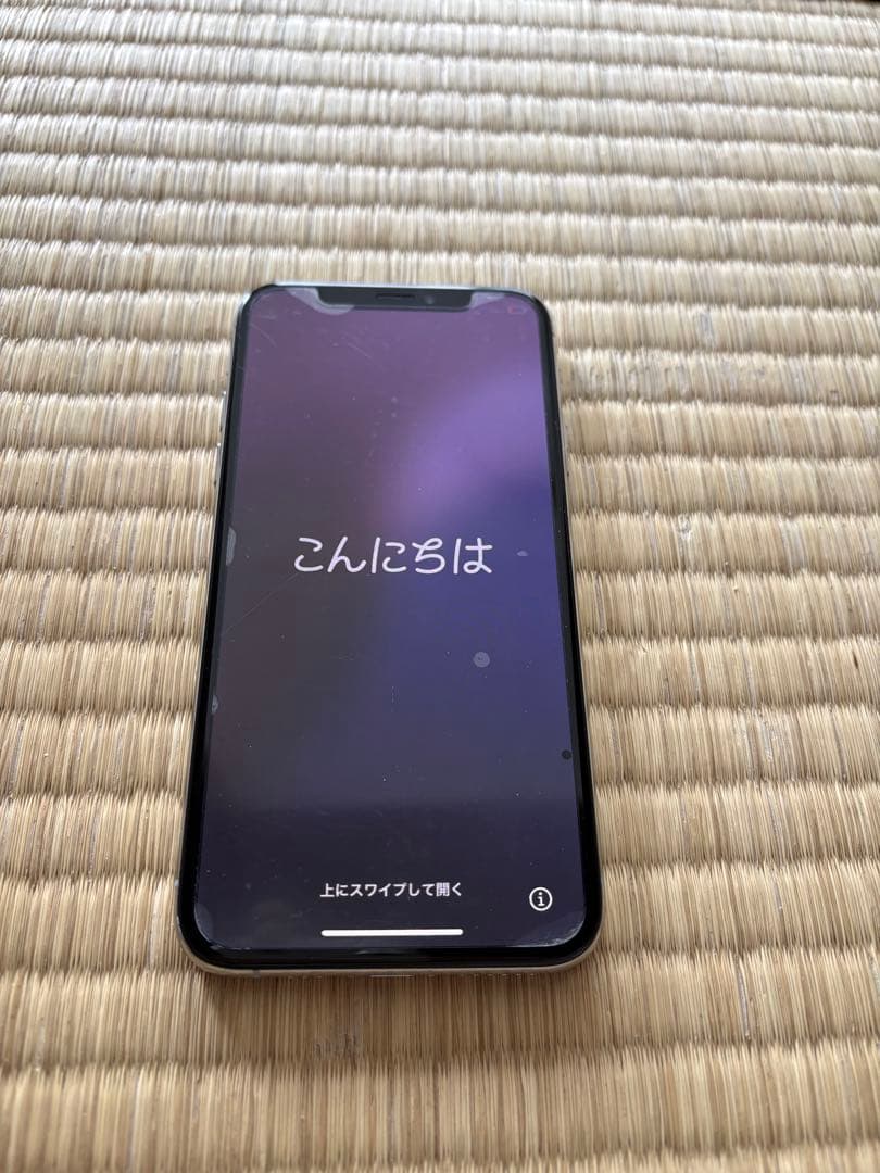 iPhone XS 64GB SIMフリー