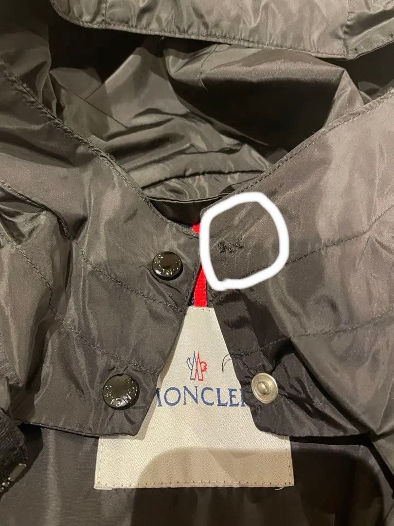 MONCLER モンクレール　ブラック ブルゾン　サイズ2 訳あり　美品