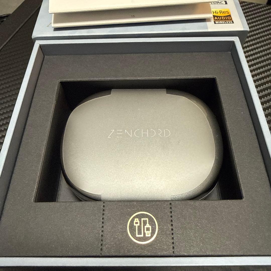 未使用 Zenchord1 ワイヤレスイヤホン アーバングレー