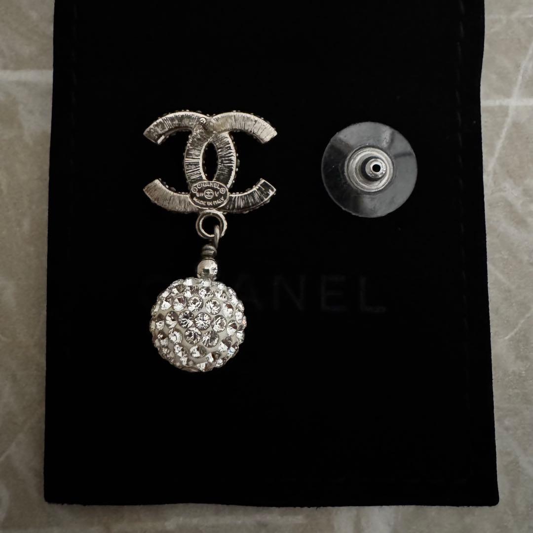 CHANEL　シャネル　ピアス　ビジュー