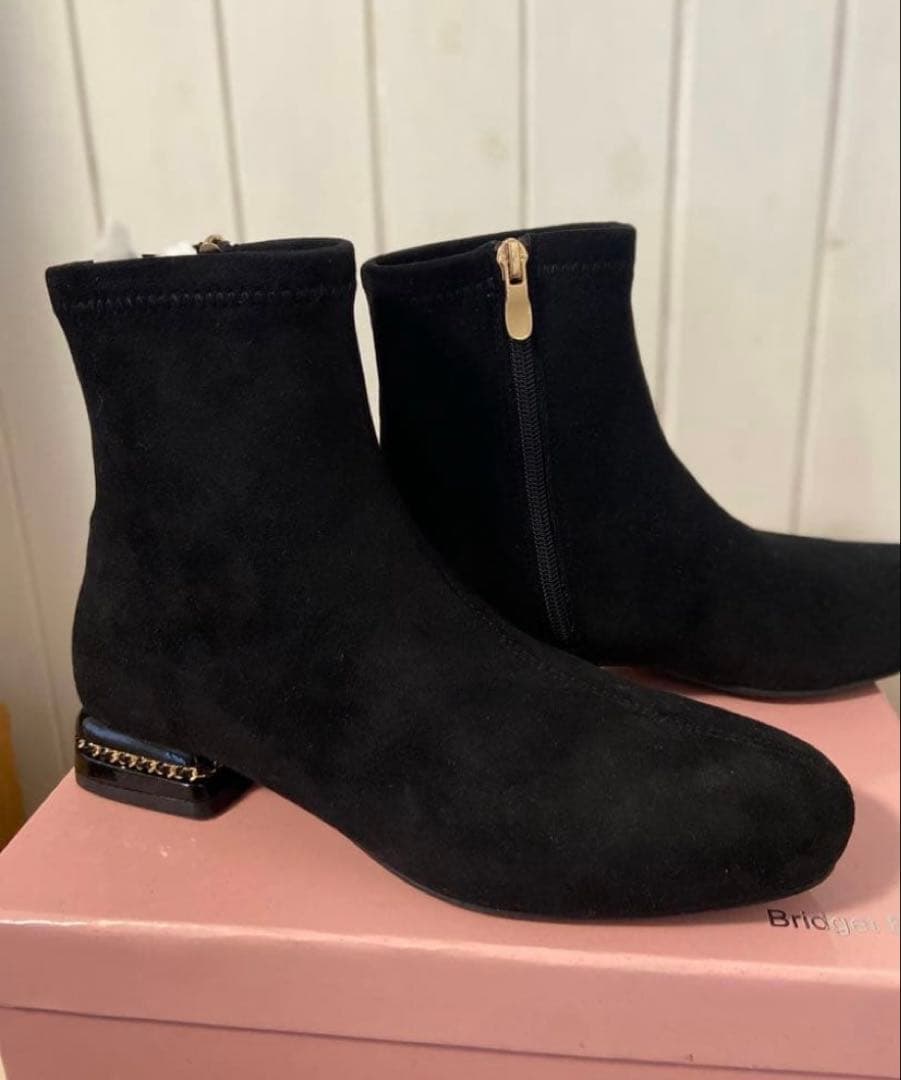 新品Bridget Birkinパールチェーンヒールストレッチショートブーツ黒