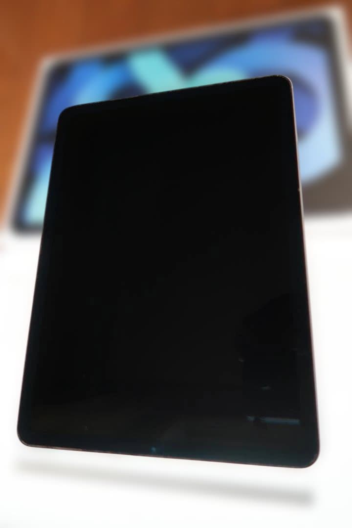 Apple iPad Air Cellular 第4世代 + ケース付き