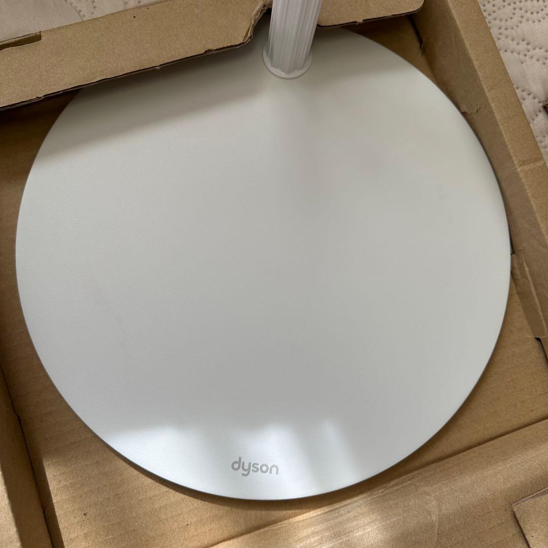 ダイソン　SV18 FF H dyson digital slim fluffy