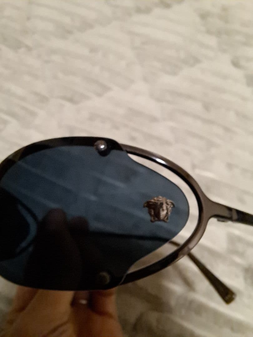 ヴェルサーチ　Gacktモデル　サングラス