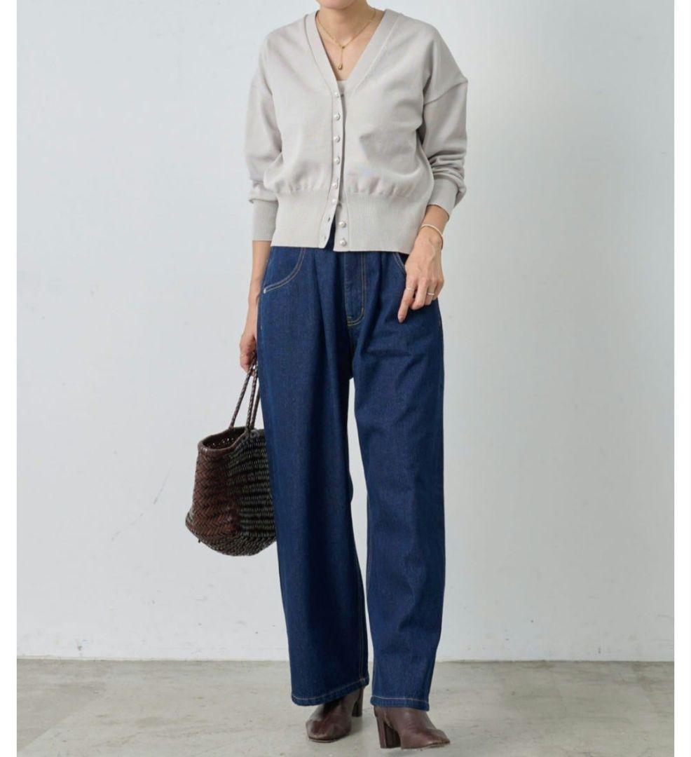 匿名発送　新品タグ付き　BEARDSLEY パールボタンカーディガン　グレー