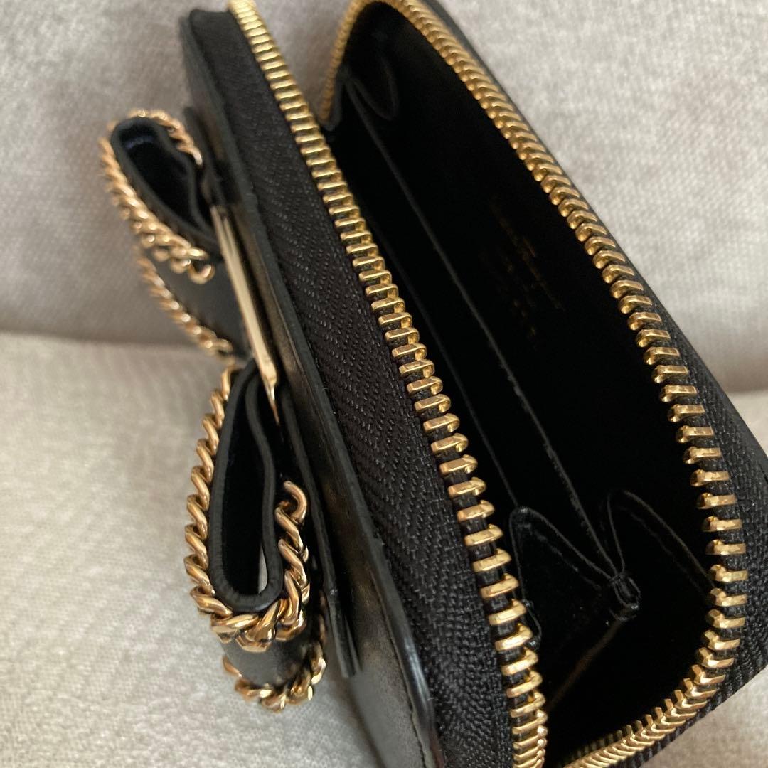 フェラガモ　ケース　カード入れ