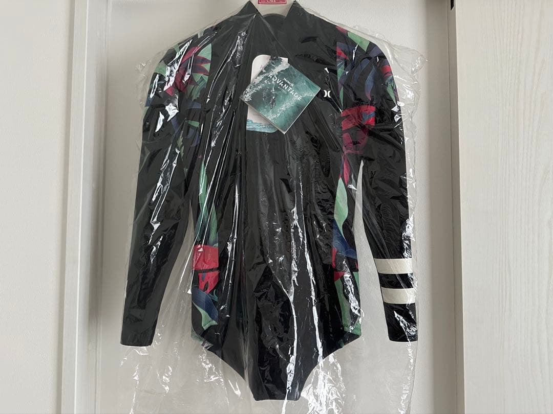 新品半額　Hurley♡ハーレー ウエットスーツ ロンスプ レディース　タッパー