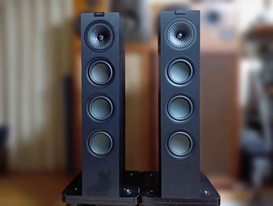 KEF Q550　トールボーイスピーカー（2本）
