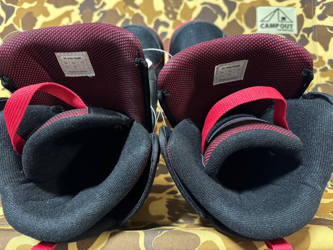 美品　スノーボード　ブーツ　IGNIO BOA ダイヤル式　24cm