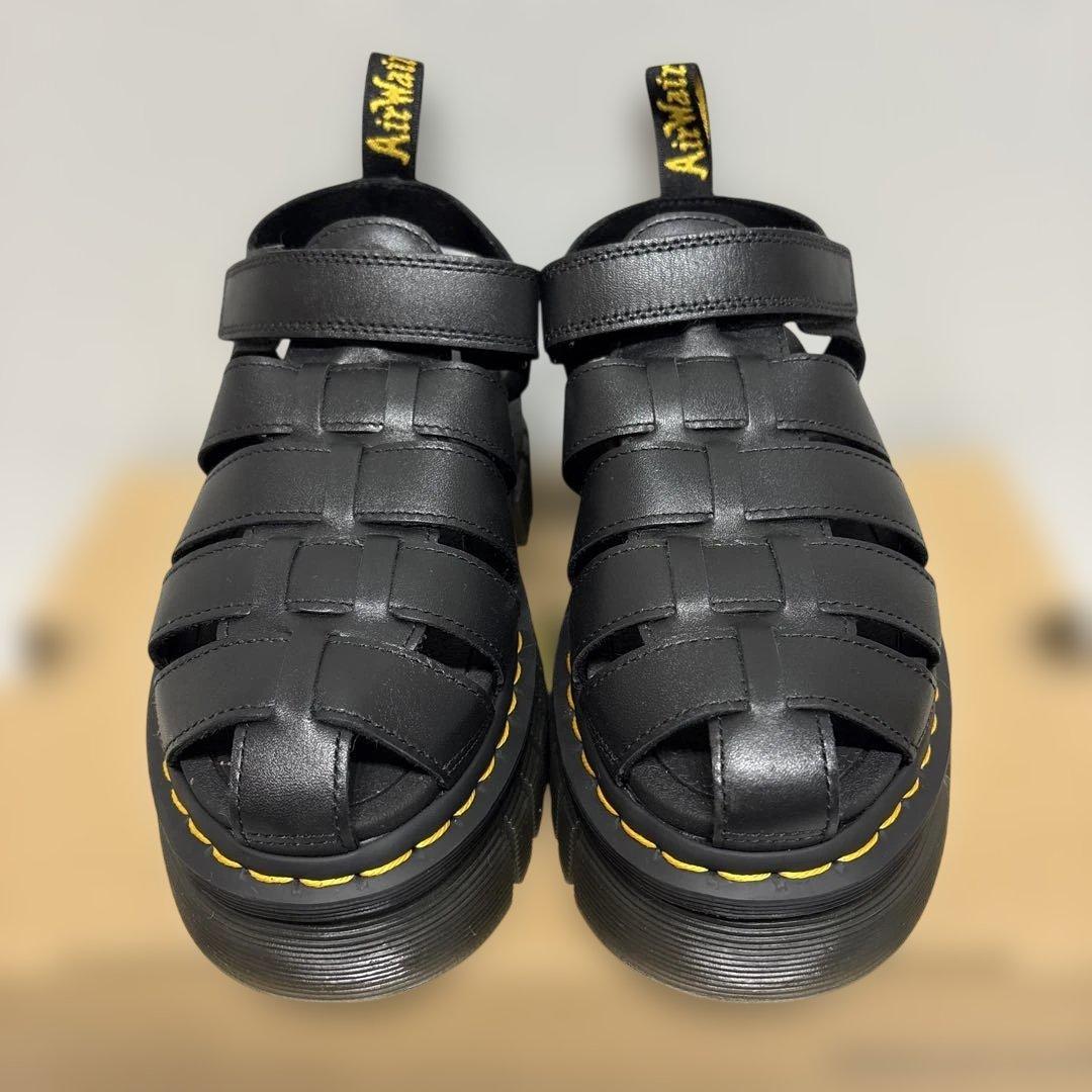 Dr. Martens 厚底 フィッシャーマン サンダル