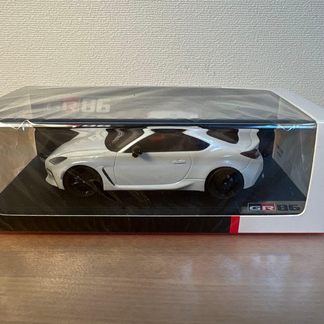 spark スパーク トヨタ　GR86 1/43 ミニカー　ホワイト　gr86