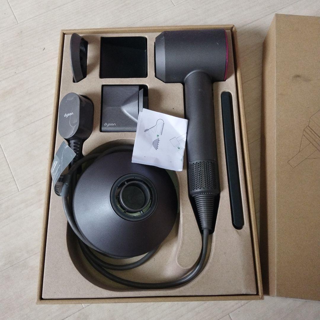 ダイソン ドライヤー HD01