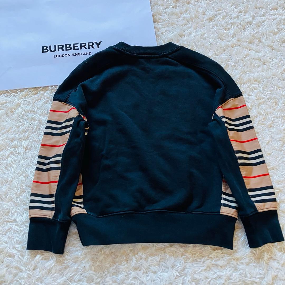現行　バーバリー　トレーナー　スウェット　6Y 116cm ノバチェック