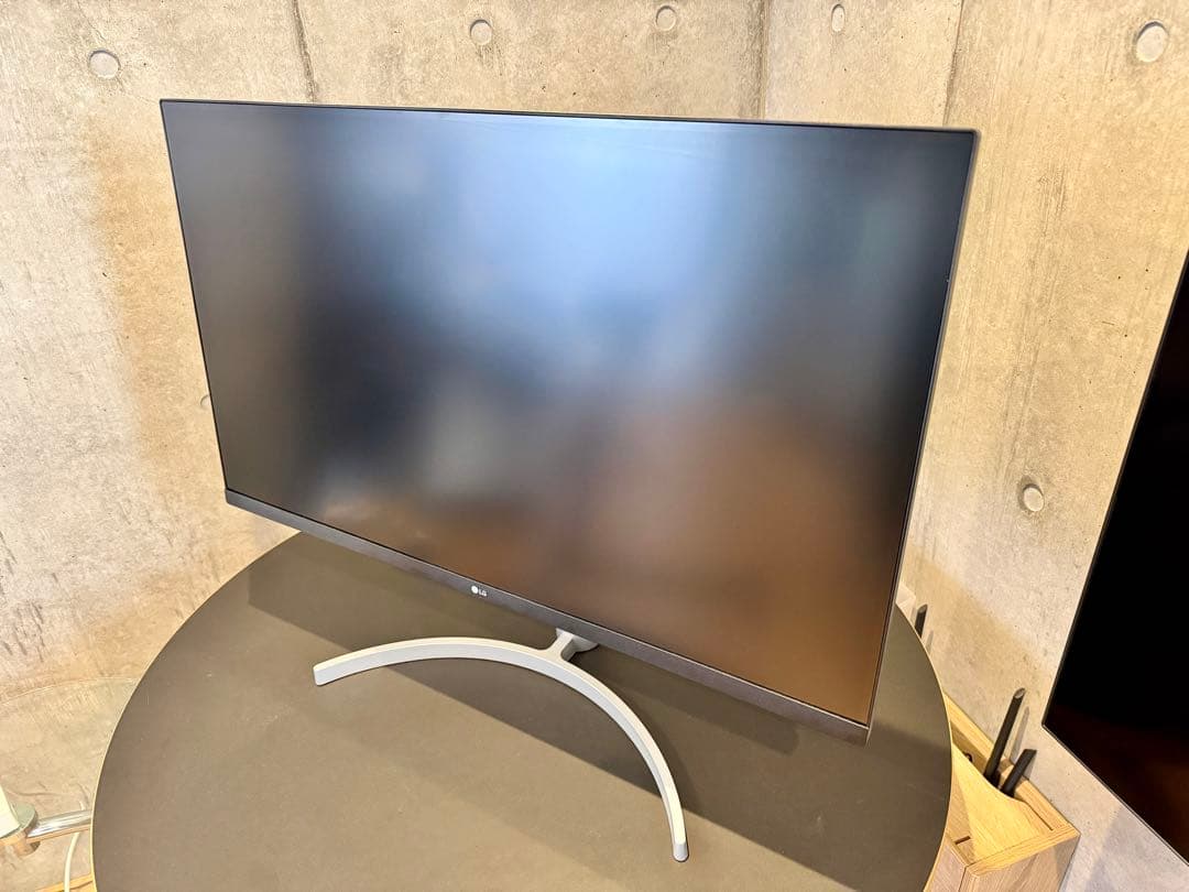 LG 4Kモニター 32インチ(31.5インチ) IPS 32UN650K