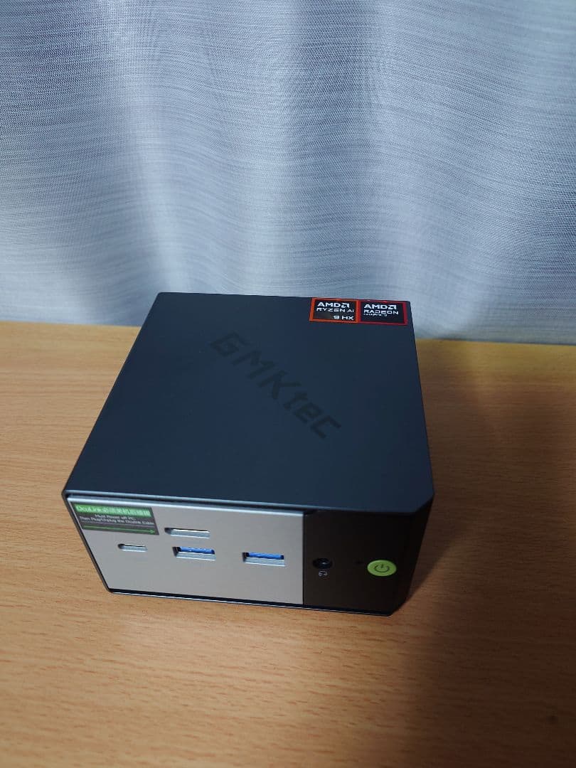 GMKtec ミニPC EVO-X1 メモリ64GB