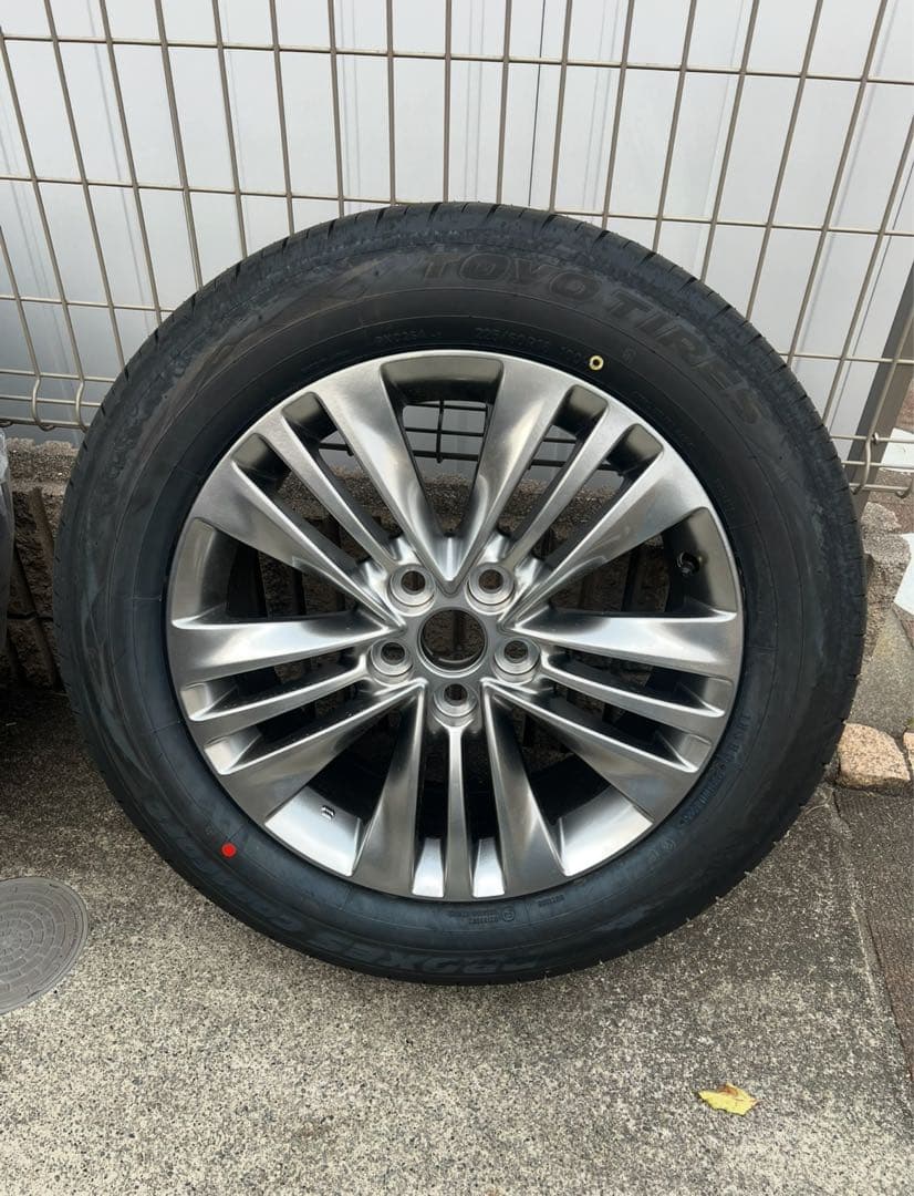 【新車外し】新型アルファード　40系　タイヤ&ホイール4本セット