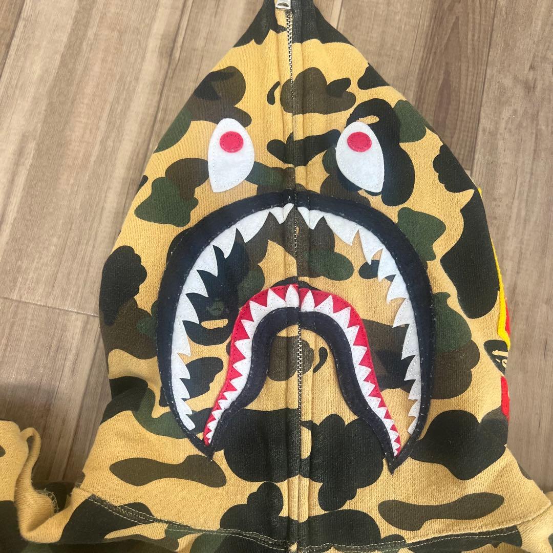 【希少サイズ】アベイシングエイプ　シャークパーカー　女性　男女兼用