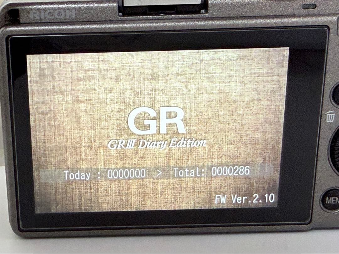 RICOH GR III Diary Edition 【ショット数286回】