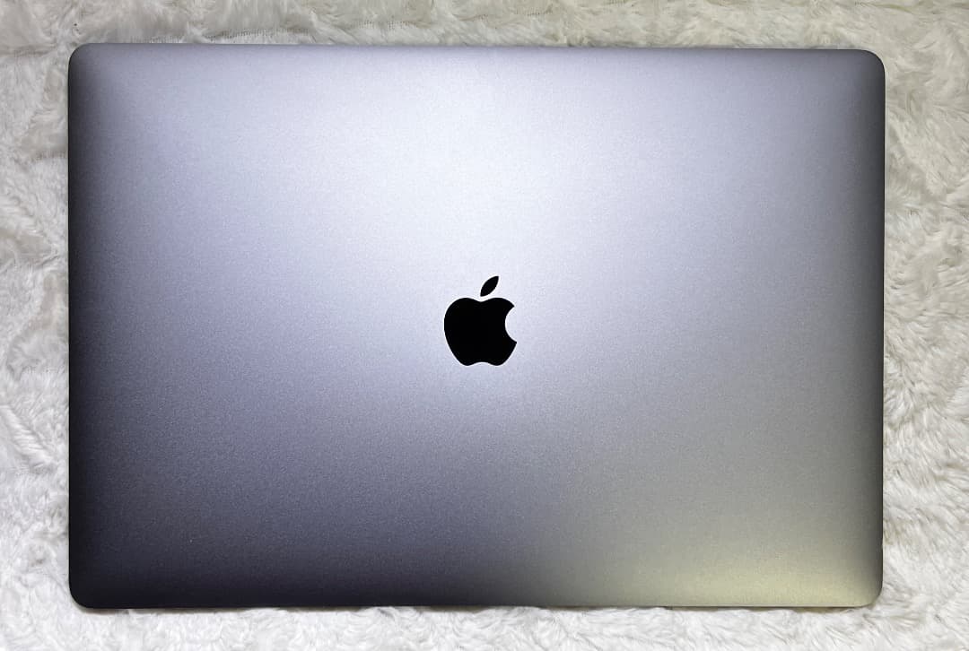 MacBook Pro /15-inch【CS6 Office Windows】
