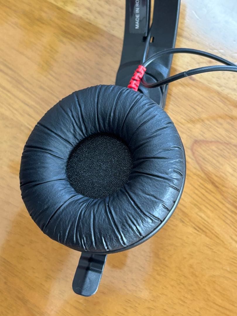 Sennheiser ゼンハイザー HD 25 密閉型 モニターヘッドホン