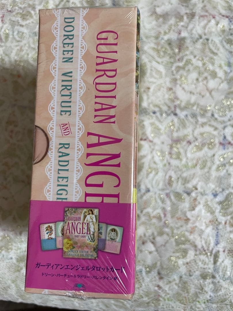 新品未開封ガーディアンエンジェルタロットカード　ドリーンバーチュー日本語解説書付