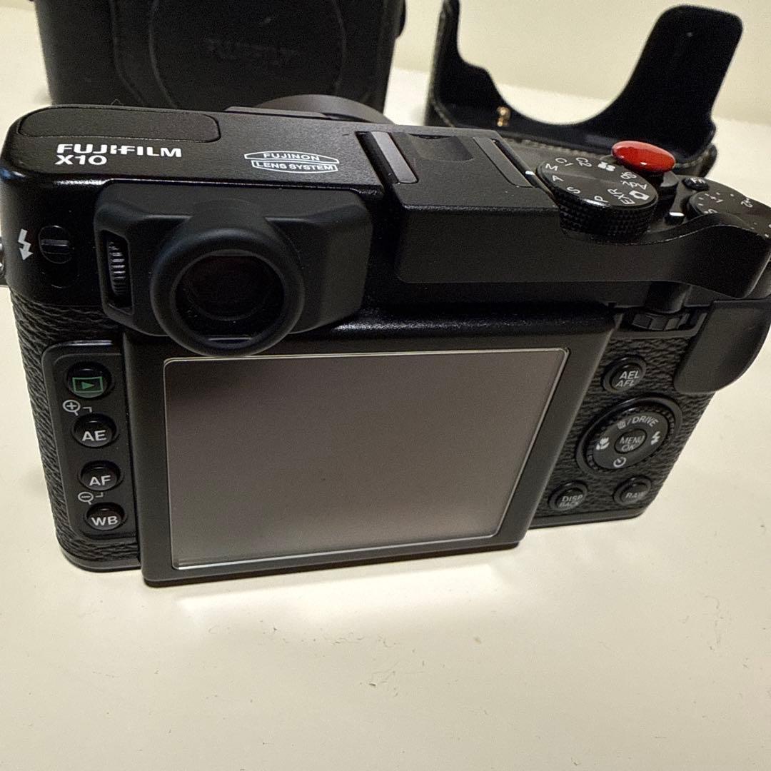 FUJIFILM X10 ブラック