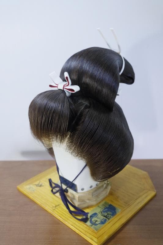 ◆文金高島田　しげもりかつら　人気の栗色　5号　◆かつら用中古ケース付き①