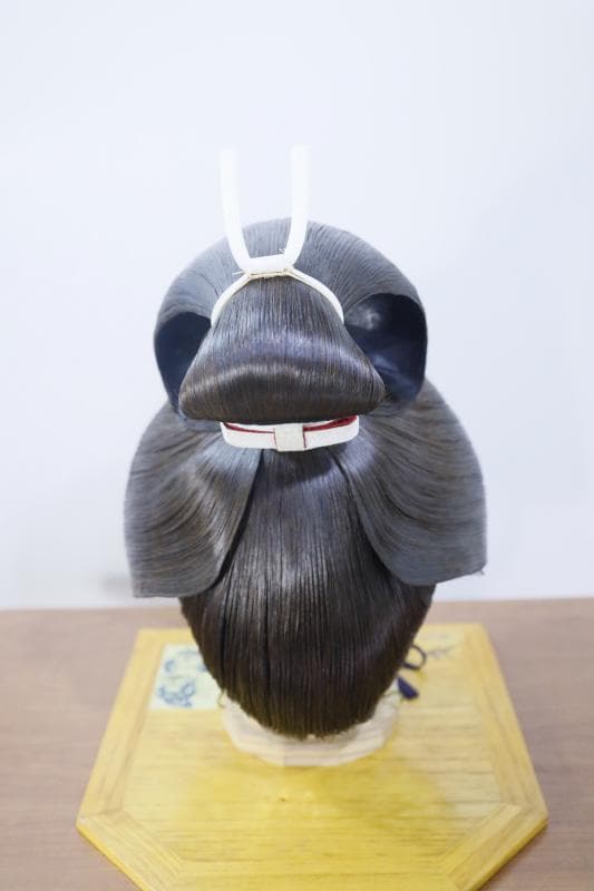 ◆文金高島田　しげもりかつら　人気の栗色　5号　◆かつら用中古ケース付き①