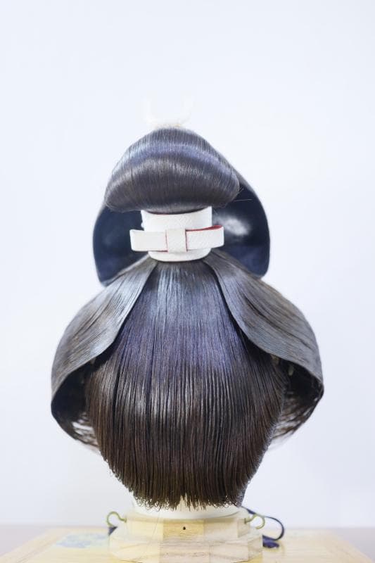 ◆文金高島田　しげもりかつら　人気の栗色　5号　◆かつら用中古ケース付き①