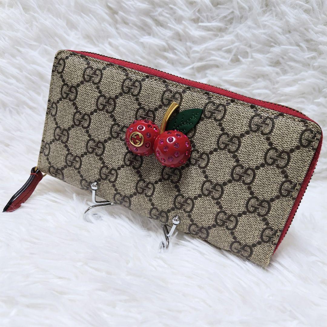 レア極美品✨チェリースプリームラウンドファスナー長財布　ゴールド金具赤レザー