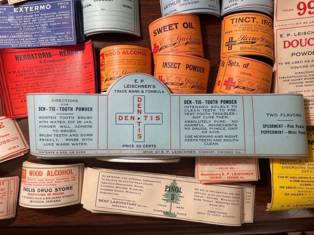 海外　ファーマシーラベル　54種各一枚計54枚　➕薬袋一枚　ヴィンテージ　ラベル