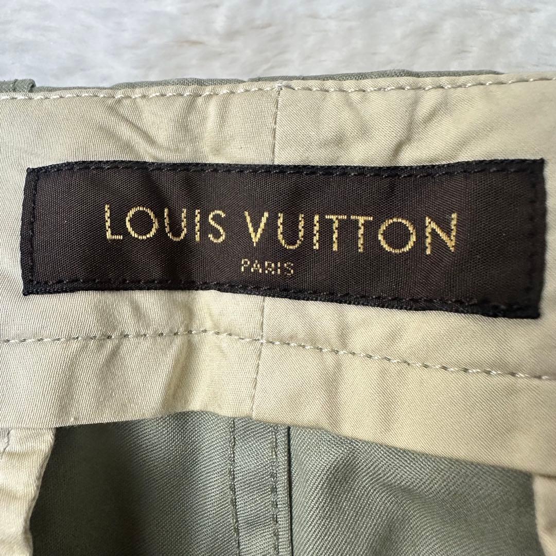 美品 ルイヴィトン 薄グリーン チノパン イタリア製 48 XL
