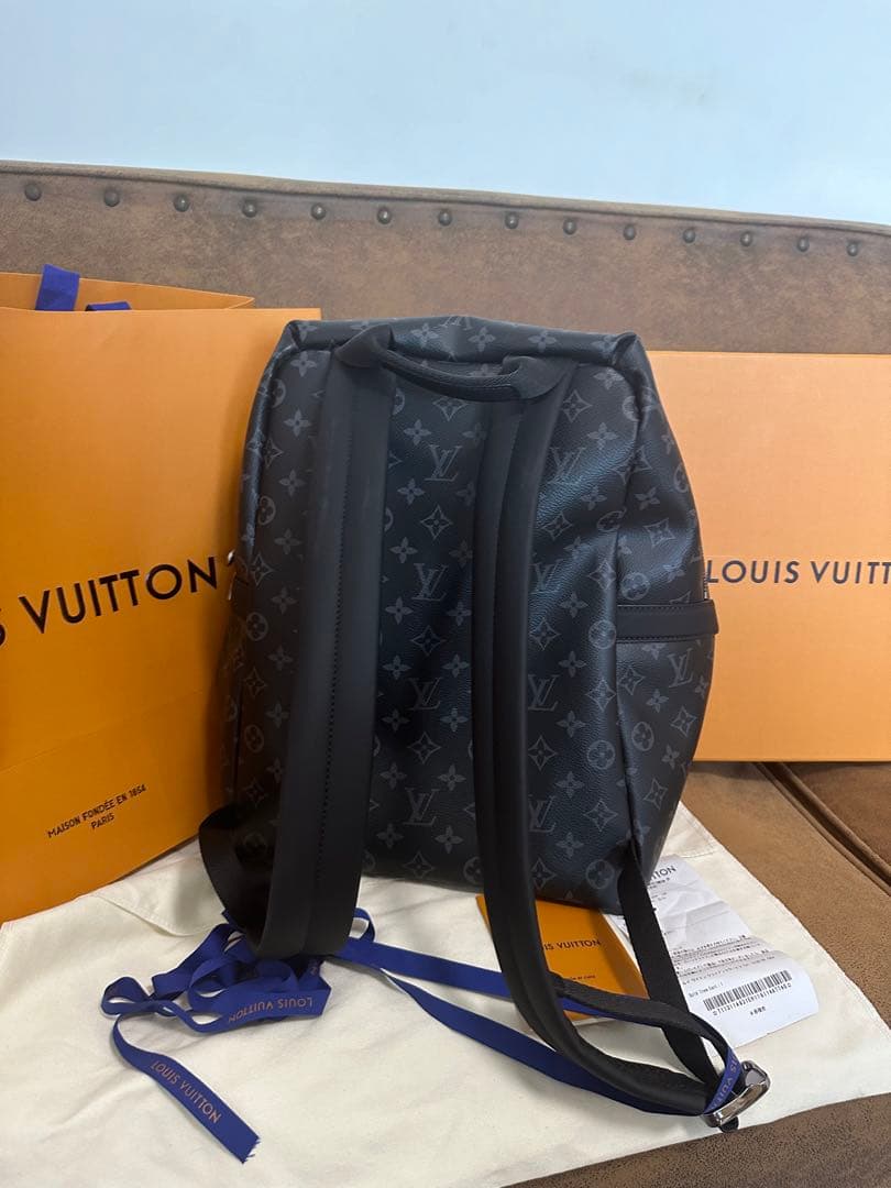 ダークグレー リュック