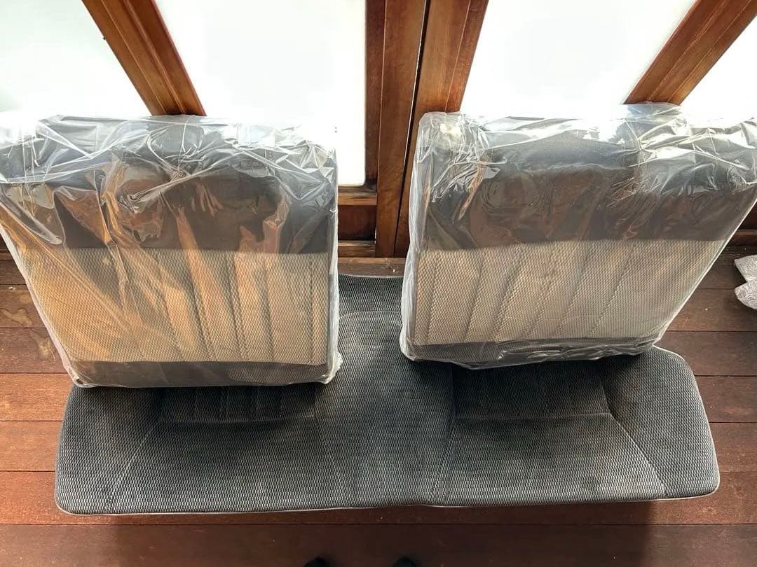 AE86 リヤシート　【破れ無し・程度良・価格交渉可】