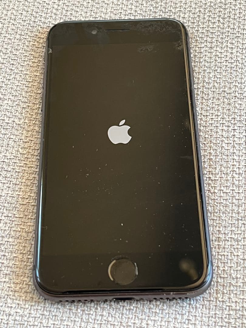 Apple iPhone 8 ブラック 本体　美品