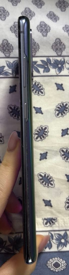 画面割れあり　Galaxy S20+ 5G BTS