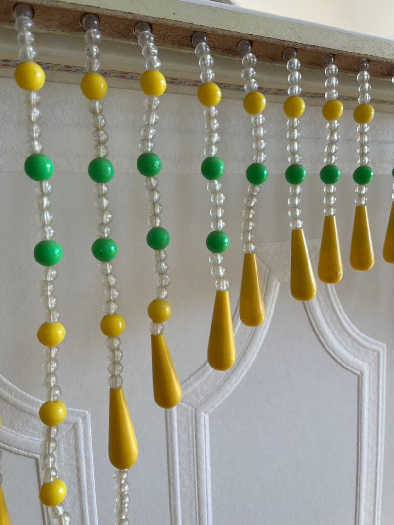 レトロビーズ装飾のれん イエロー・グリーン 昭和レトロ 玉暖簾 珠暖簾