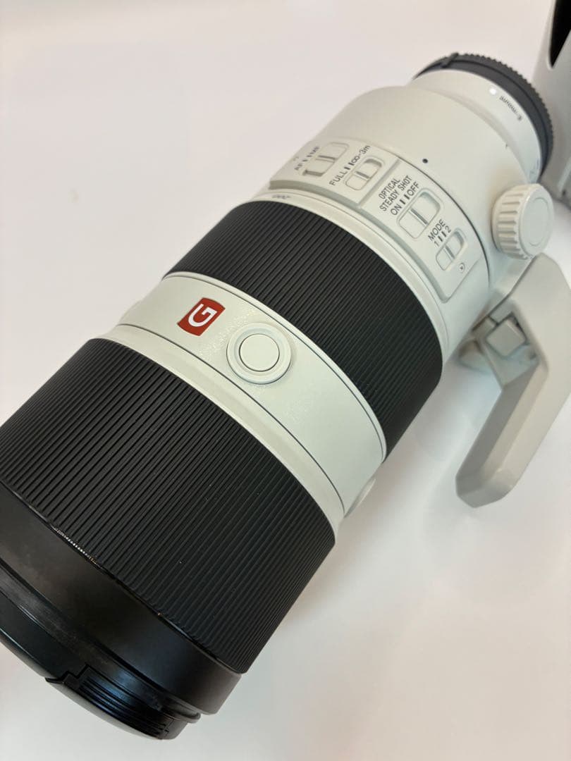 ②SONY SEL70200GM 美品中古