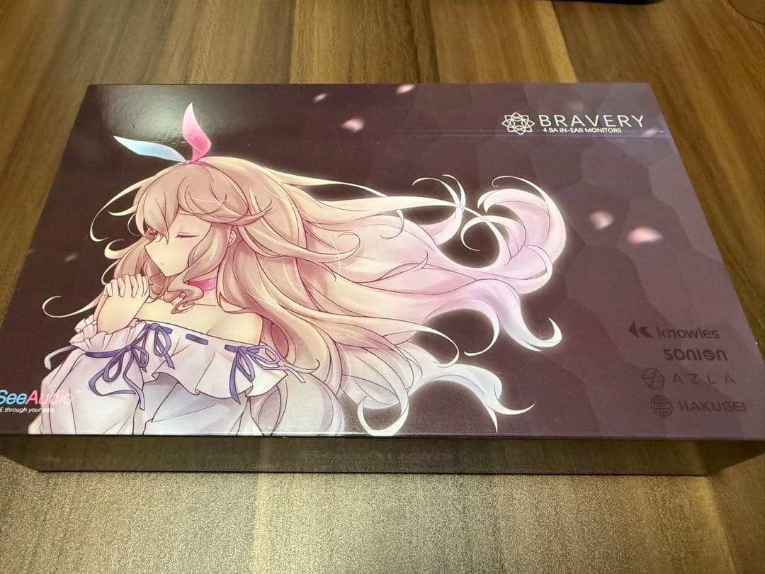 SeeAudio Bravery リケーブル可能イヤホン